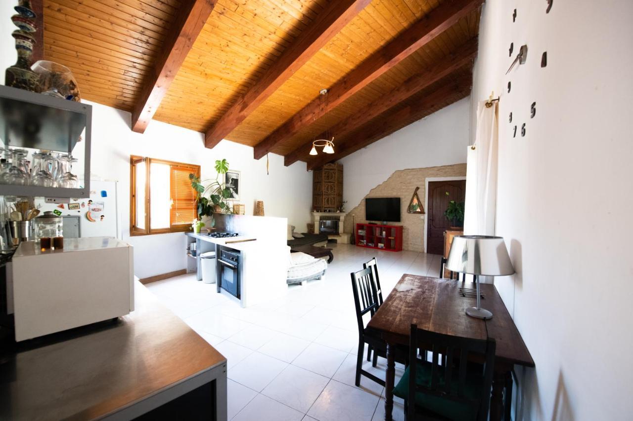 Villa Camin del Bosc Roquefort-des-Corbières Exterior foto